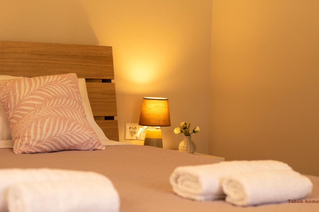Tabak Home Sea Side Apartment Chania  ภายนอก รูปภาพ